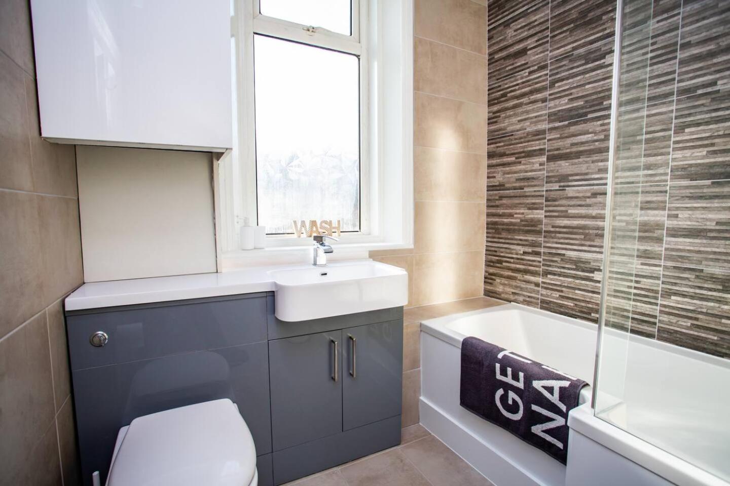 فندق West Beck House - Newcastle 4 نورث شيلدز المظهر الخارجي الصورة